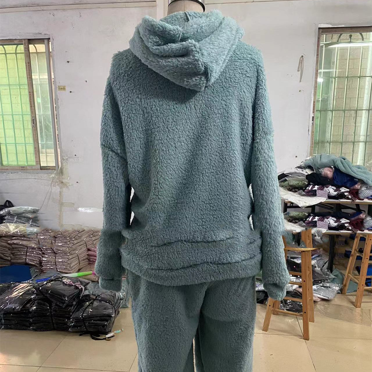 Fleece-lined Hooded Long Sleeve Dimensional Patch Pocket